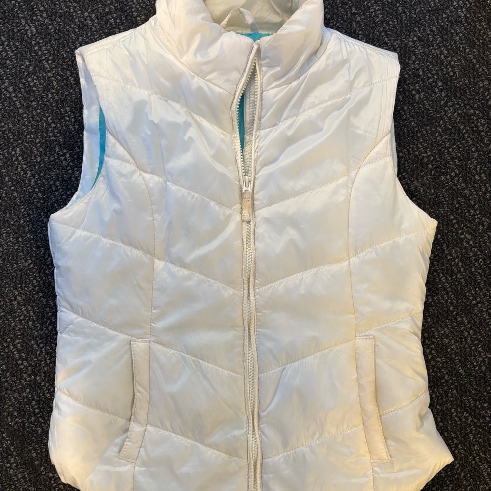 Aeropostale White Puffer Vest